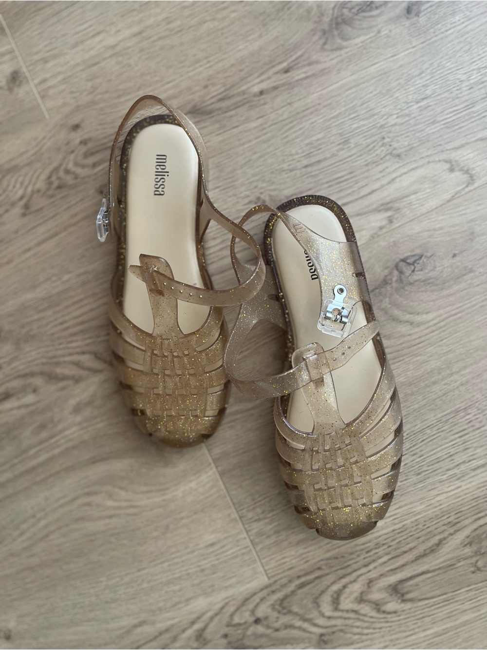 NWOT Melissa Glitter Jelly Sandals in Sparkling Champagne (7)